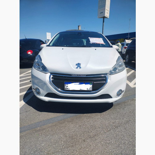 Foto do veículo PEUGEOT 208 Griffe 1.6 Flex 16V 5p Aut. 2015/2014 ID: 89777