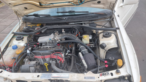 Foto do veículo FORD Escort XR3 2.0i 1993/1992 ID: 89785