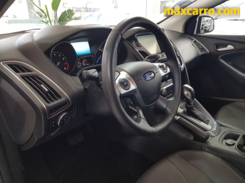 Foto do veículo FORD Focus TITA/TITA Plus 2.0  Flex 5p Aut. 2015/2015 ID: 89787