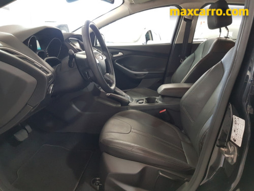 Foto do veículo FORD Focus TITA/TITA Plus 2.0  Flex 5p Aut. 2015/2015 ID: 89787