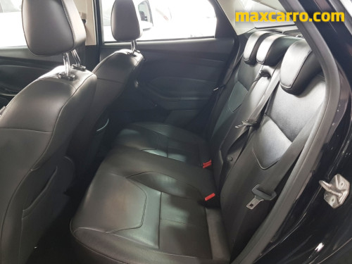 Foto do veículo Ford Focus Fastback TIT./T.PLUS 2.0 Flex Aut. 2018/2017 ID: 89796