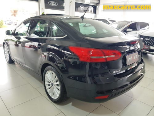 Foto do veículo Ford Focus Fastback TIT./T.PLUS 2.0 Flex Aut. 2018/2017 ID: 89796