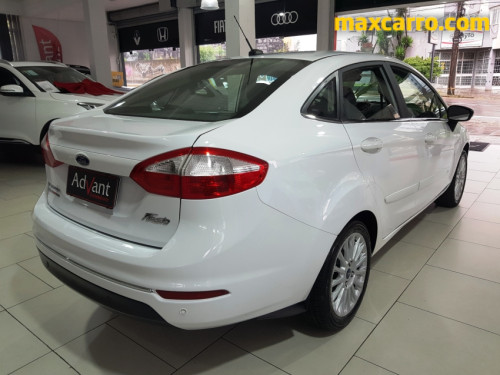 Foto do veículo Ford Fiesta Sed. TI./TI.Plus1.6 16V Flex Aut. 2015/2014 ID: 89797