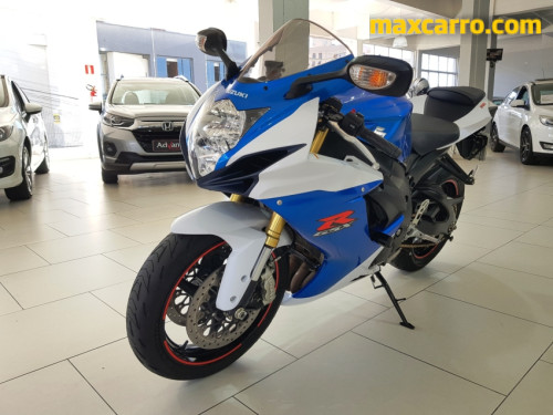 Foto do veículo SUZUKI GSX-R 750 W 2015/2014 ID: 89815