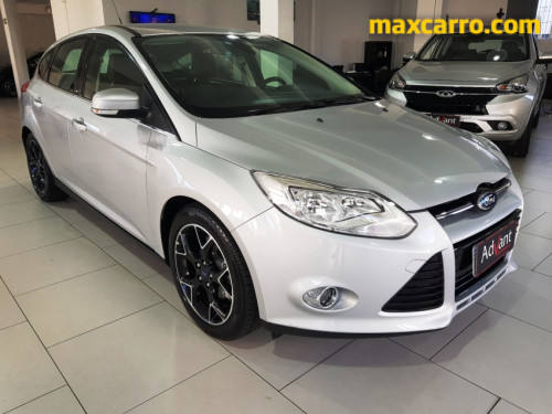 Foto do veículo Ford Focus TITA/TITA Plus 2.0  Flex 5p Aut. 2015/2015 ID: 89827