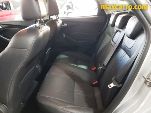 Foto do veículo Ford Focus TITA/TITA Plus 2.0  Flex 5p Aut. 2015/2015 ID: 89827
