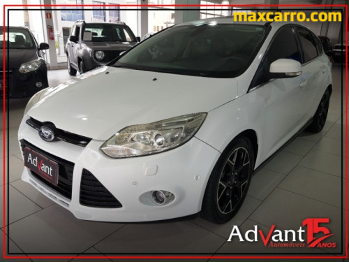 Foto do veículo Ford Focus TITA/TITA Plus 2.0  Flex 5p Aut. 2015/2014 ID: 89863