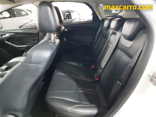 Foto do veículo Ford Focus TITA/TITA Plus 2.0  Flex 5p Aut. 2015/2014 ID: 89863