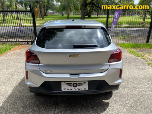Foto do veículo GM - Chevrolet ONIX HATCH LT 1.0 12V Flex 5p Mec. 2021/2021 ID: 89868