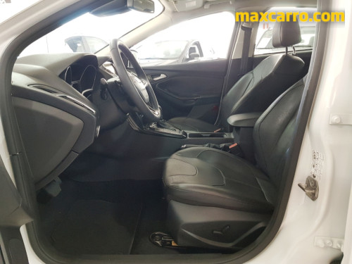 Foto do veículo Ford Focus Fastback TIT./T.PLUS 2.0 Flex Aut. 2016/2016 ID: 89888