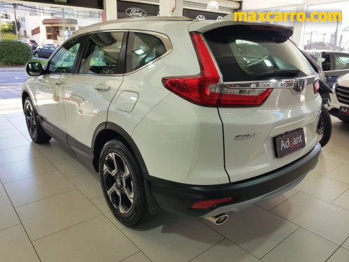 Foto do veículo Honda CR-V Touring 1.5 16V 4WD 5p Aut. 2019/2019 ID: 89906