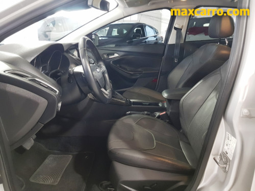 Foto do veículo Ford Focus TITA/TITA Plus 2.0  Flex 5p Aut. 2018/2017 ID: 89908