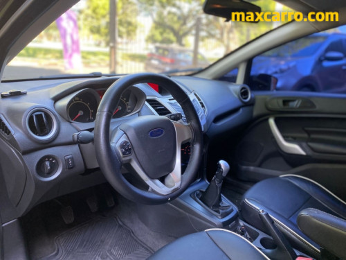 Foto do veículo Ford Fiesta Sedan SE 1.6 16V Flex 4p 2013/2013 ID: 89910