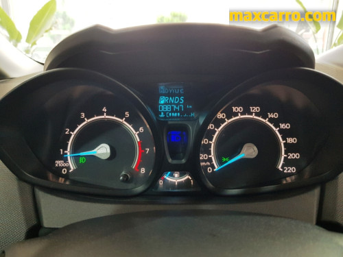 Foto do veículo Ford Fiesta SEL 1.6 16V Flex  Aut. 5p 2018/2018 ID: 89914