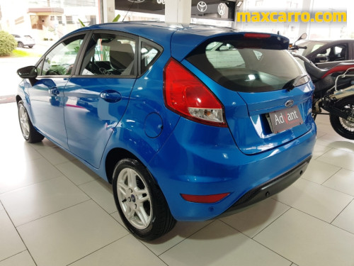 Foto do veículo Ford Fiesta SEL 1.6 16V Flex  Aut. 5p 2018/2018 ID: 89914