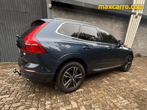 Foto do veículo Volvo XC 60 T-5 MOMENTUM 2.0 254cv AWD 5p 2021/2021 ID: 89916