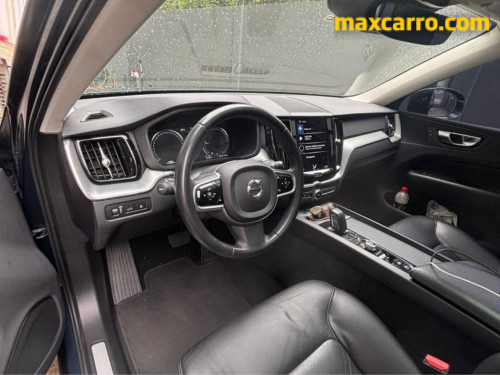Foto do veículo Volvo XC 60 T-5 MOMENTUM 2.0 254cv AWD 5p 2021/2021 ID: 89916