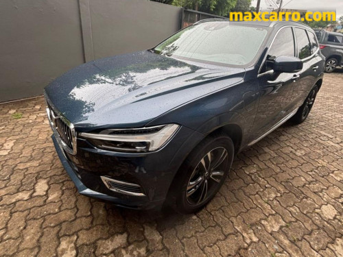 Foto do veículo Volvo XC 60 T-5 MOMENTUM 2.0 254cv AWD 5p 2021/2021 ID: 89916