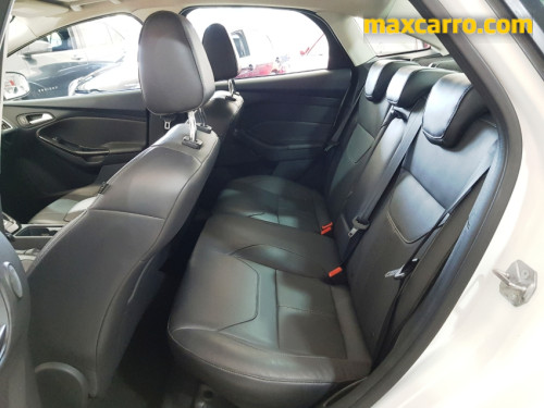 Foto do veículo Ford Focus Fastback TIT./T.PLUS 2.0 Flex Aut. 2016/2015 ID: 89920