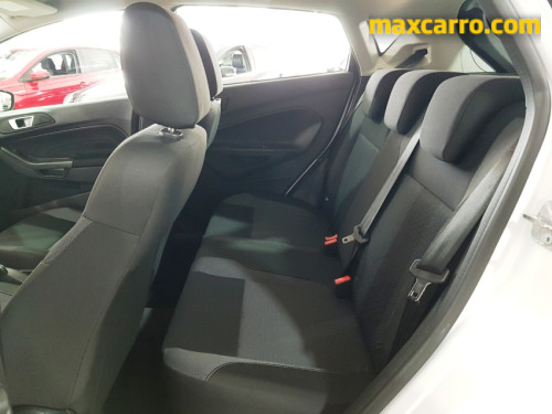 Foto do veículo Ford Fiesta SEL 1.6 16V Flex  Aut. 5p 2018/2018 ID: 89924