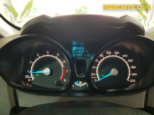 Foto do veículo Ford Fiesta SEL 1.6 16V Flex  Aut. 5p 2018/2018 ID: 89924