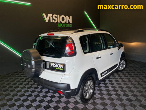 Foto do veículo Citroën AIRCROSS Feel 1.6 Flex 16V 5p Mec. 2017/2016 ID: 89929