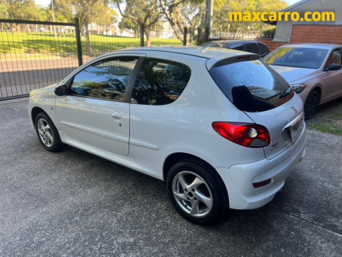 Foto do veículo Peugeot 207 XR 1.4 Flex 8V 3p 2013/2013 ID: 89981
