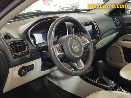 Foto do veículo Jeep COMPASS LIMITED 2.0 4x2 Flex 16V Aut. 2018/2017 ID: 90013