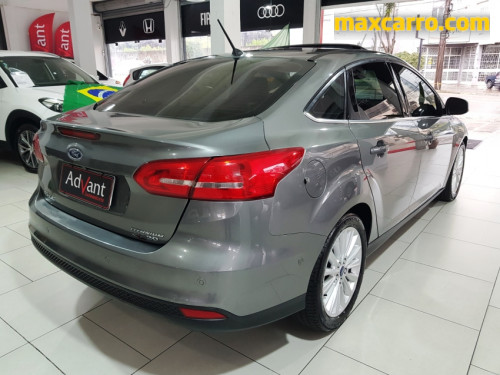 Foto do veículo Ford Focus Fastback TIT./T.PLUS 2.0 Flex Aut. 2017/2016 ID: 90015