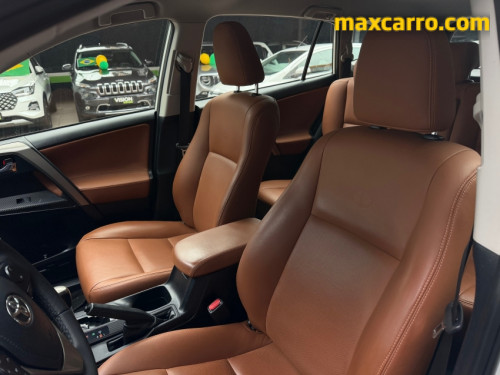 Foto do veículo Toyota RAV4 2.0 4x2 16V Aut. 2014/2014 ID: 90019