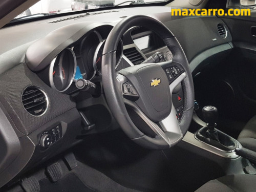 Foto do veículo GM - Chevrolet CRUZE HB Sport LT 1.8 16V FlexP. 5p Mec 2014/2014 ID: 90023