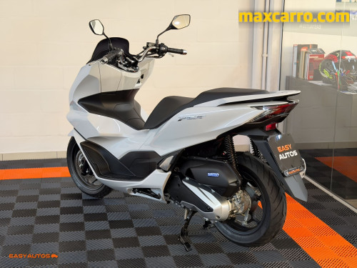 Foto do veículo HONDA PCX 160  2026/2026 ID: 90032