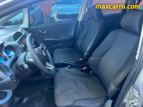Foto do veículo Honda Fit DX 1.4 Flex 16V 5p Mec. 2012/2012 ID: 90040