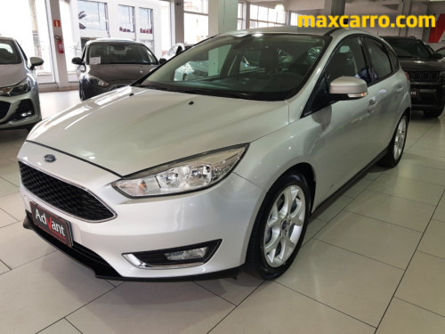 Foto do veículo Ford Focus 2.0 16V/SE/SE Plus Flex 5p Aut. 2018/2017 ID: 90046