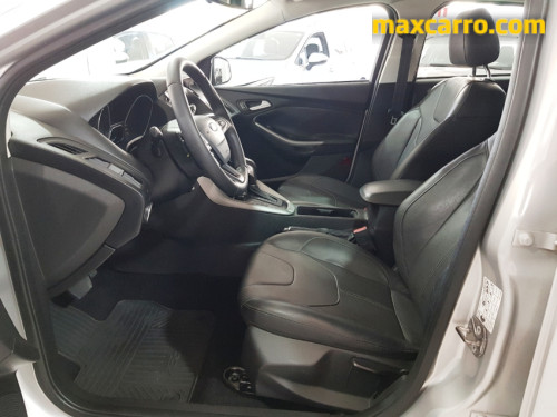 Foto do veículo Ford Focus 2.0 16V/SE/SE Plus Flex 5p Aut. 2018/2017 ID: 90046
