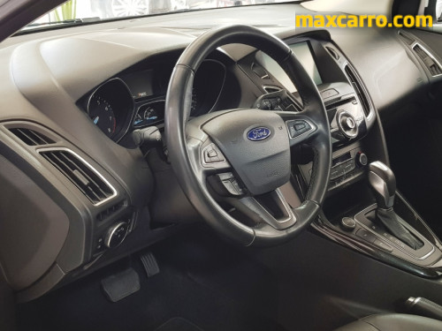 Foto do veículo Ford Focus Fastback TIT./T.PLUS 2.0 Flex Aut. 2016/2015 ID: 90047