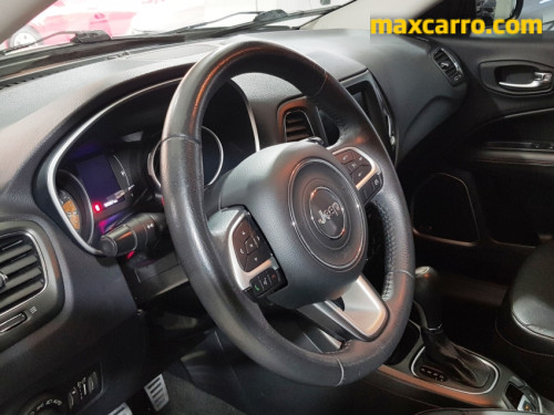 Foto do veículo Jeep COMPASS LONGITUDE 2.0 4x2 Flex 16V Aut. 2017/2017 ID: 90050
