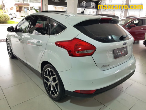 Foto do veículo Ford Focus TITA/TITA Plus 2.0  Flex 5p Aut. 2018/2017 ID: 90081