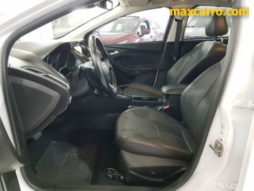 Foto do veículo Ford Focus TITA/TITA Plus 2.0  Flex 5p Aut. 2018/2017 ID: 90081