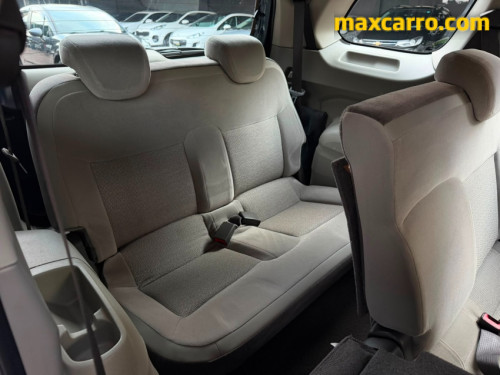 Foto do veículo GM - Chevrolet SPIN LTZ 1.8 8V Econo.Flex 5p Mec. 2013/2013 ID: 90083