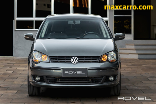 VW - VolksWagen Polo Sedan 1.6 Mi Total Flex 8V 4p