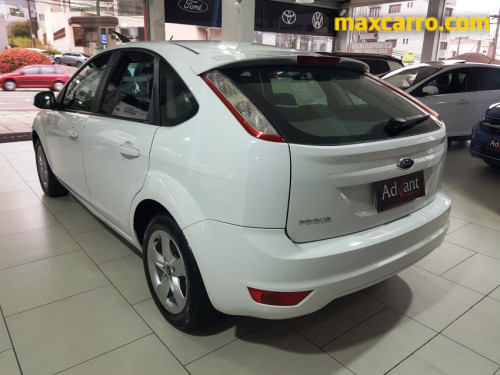 Foto do veículo Ford Focus 1.6 S/SE/SE Plus Flex 8V/16V  5p 2013/2012 ID: 90133