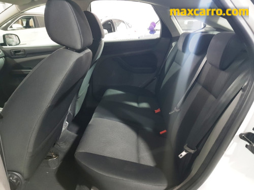 Foto do veículo Ford Focus 1.6 S/SE/SE Plus Flex 8V/16V  5p 2013/2012 ID: 90133