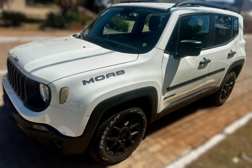 Foto do veículo Jeep Renegade Moab 2.0 4x4 TB Diesel Aut. 2021/2021 ID: 90149