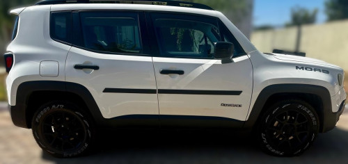 Foto do veículo Jeep Renegade Moab 2.0 4x4 TB Diesel Aut. 2021/2021 ID: 90149