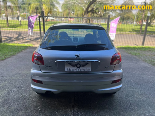 Foto do veículo Peugeot 207 XR 1.4 Flex 8V 3p 2012/2012 ID: 90157