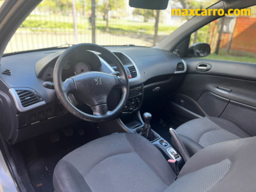 Foto do veículo Peugeot 207 XR 1.4 Flex 8V 3p 2012/2012 ID: 90157