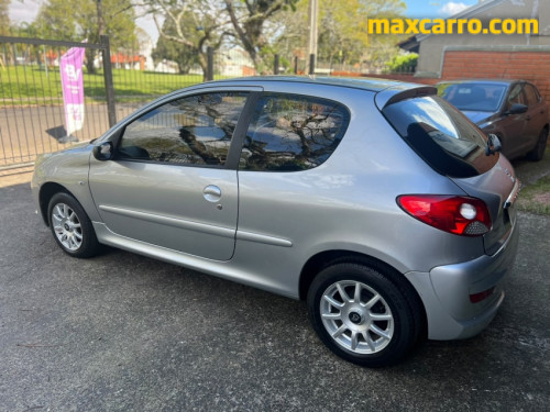 Foto do veículo Peugeot 207 XR 1.4 Flex 8V 3p 2012/2012 ID: 90157