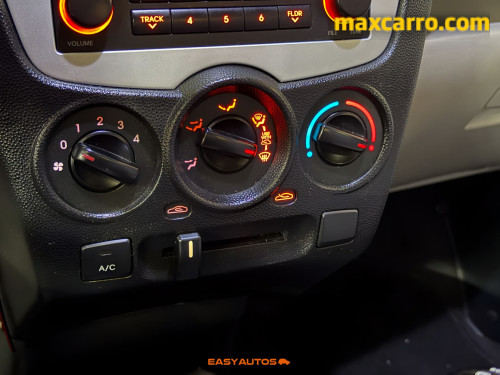Foto do veículo kia PICANTO EX3 1.0 MANUAL 2011/2010 ID: 90171