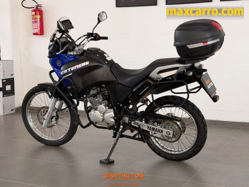 Foto do veículo YAMAHA XTZ 250 TENERE/TENERE BLUEFLEX 2018/2017 ID: 90175